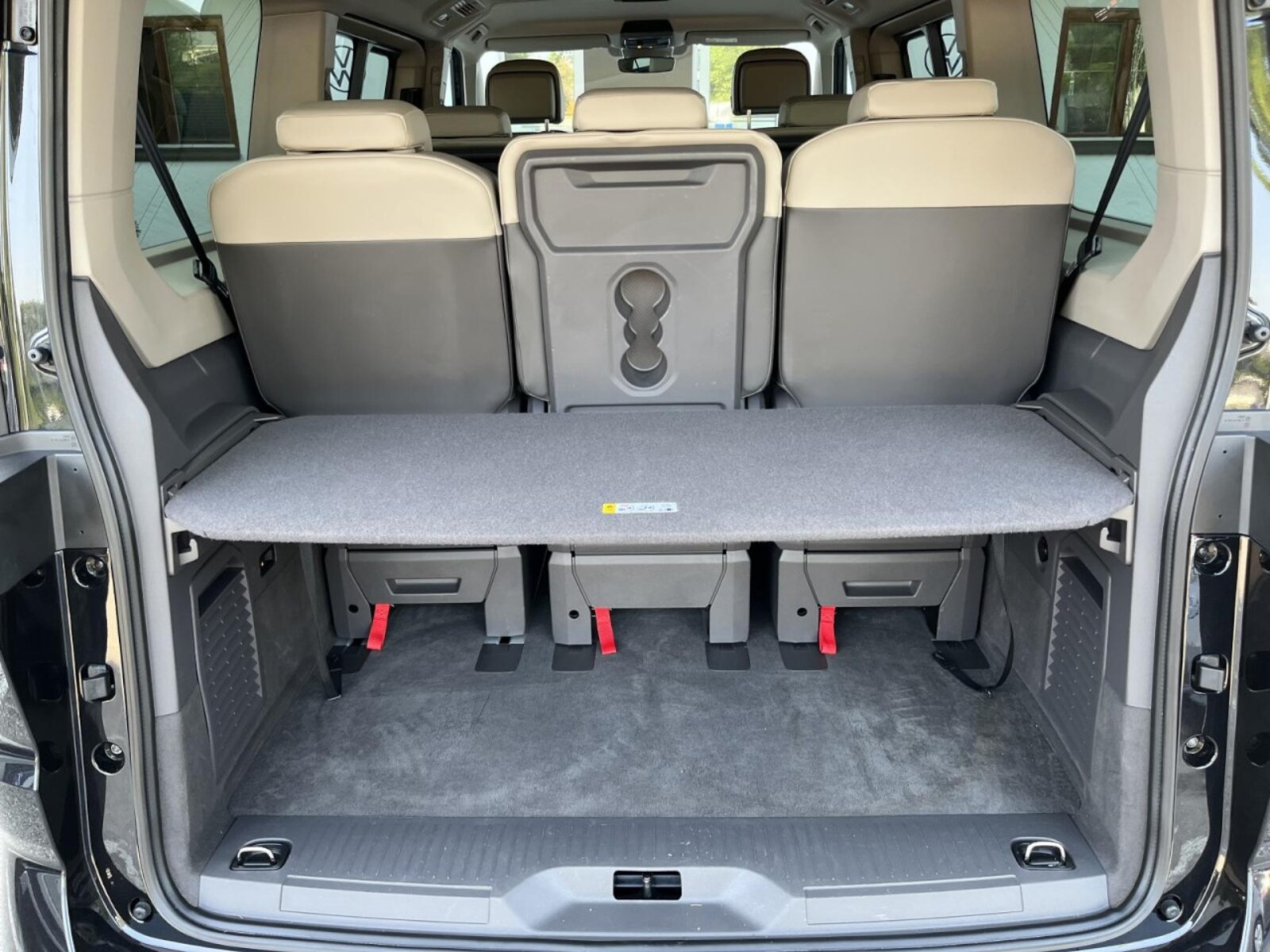Volkswagen Multivan Langversion – Bild 7
