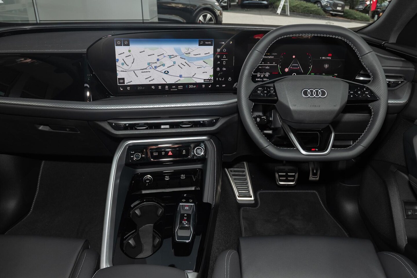 Image about Audi Q5 SUV e-hybrid quattro S tronic