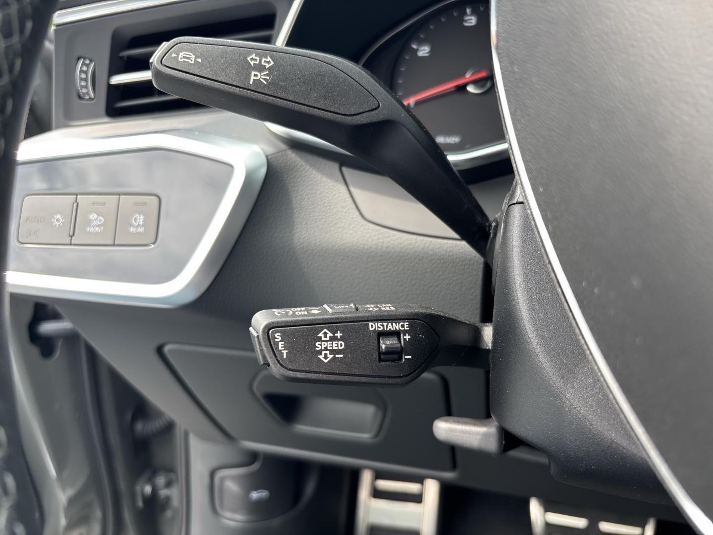 Bild über Audi A6 Avant sport 40 TDI quattro S tronic - für weitere Informationen kontaktieren Sie den Audi Partner