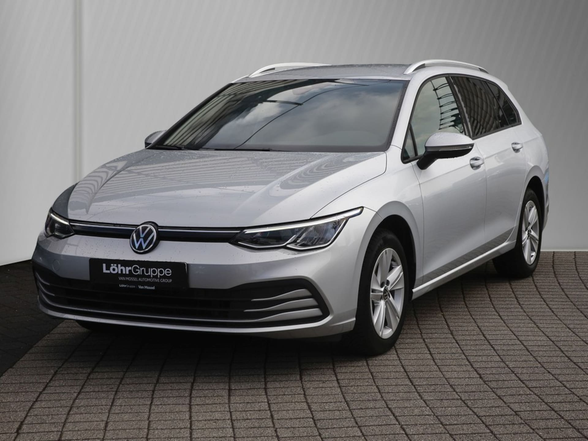 Volkswagen Golf Variant Life