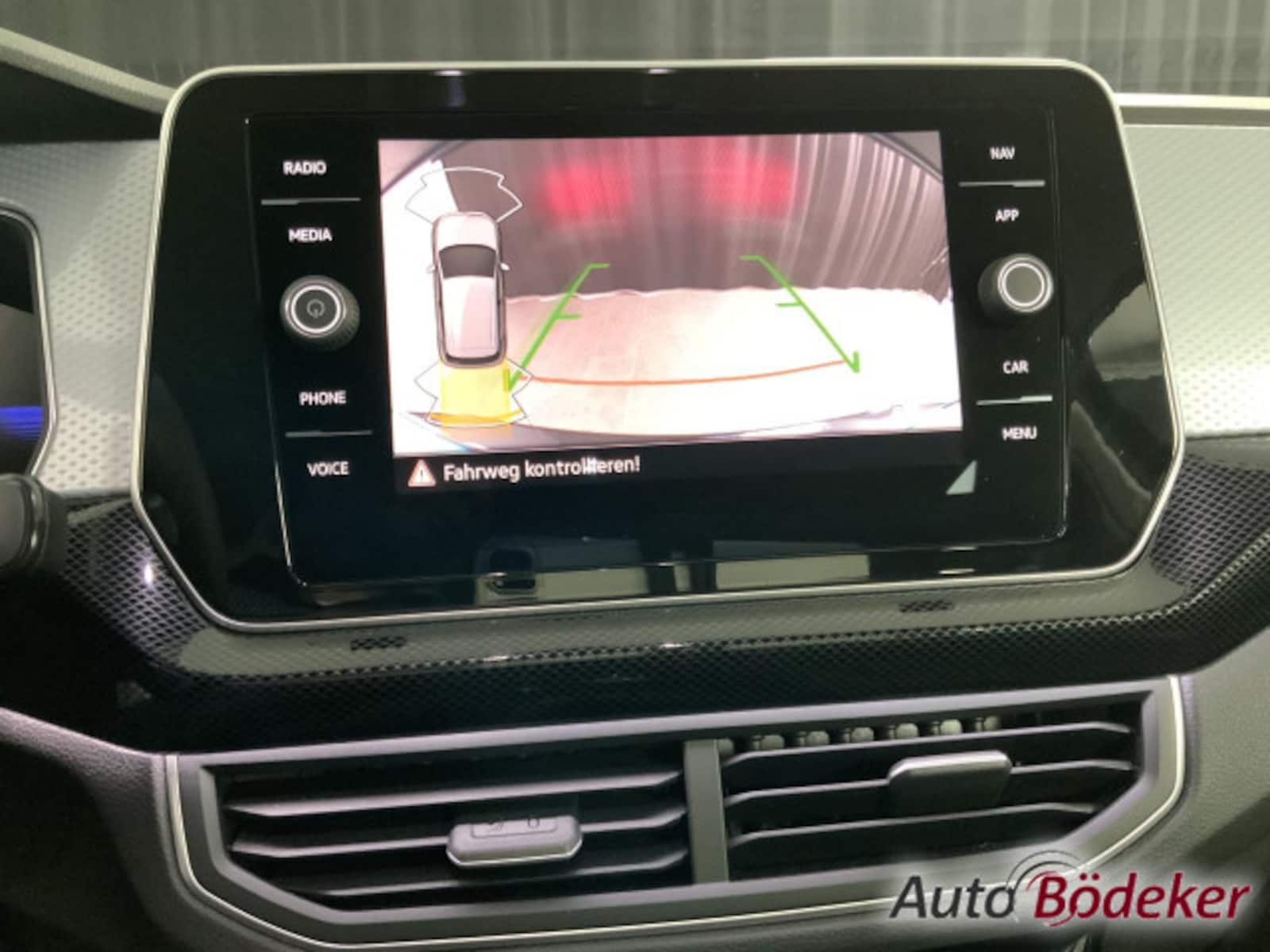 Volkswagen T-Cross – Bild 14