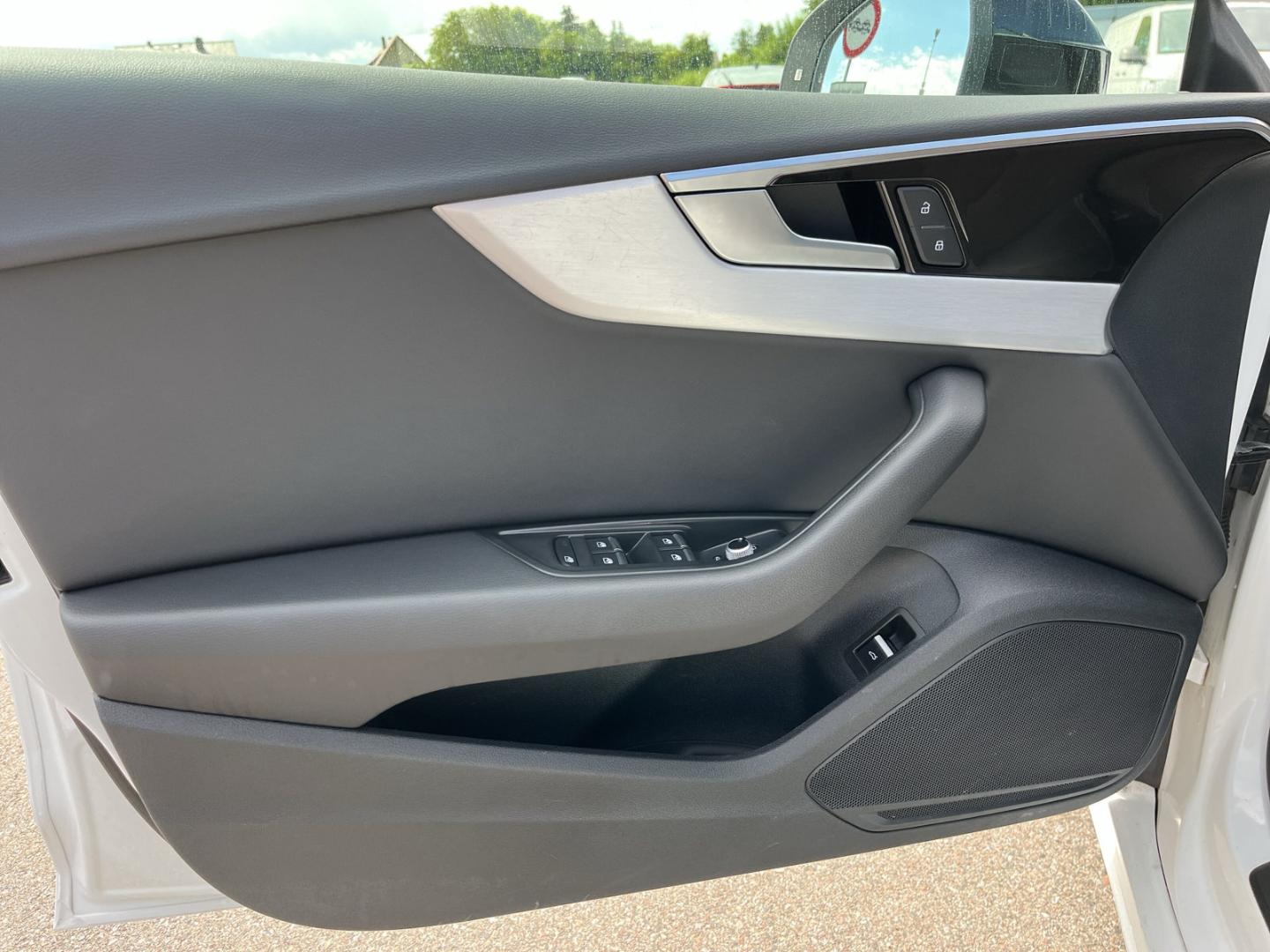 Image about Audi A5 Sportback 40 TDI quattro S tronic