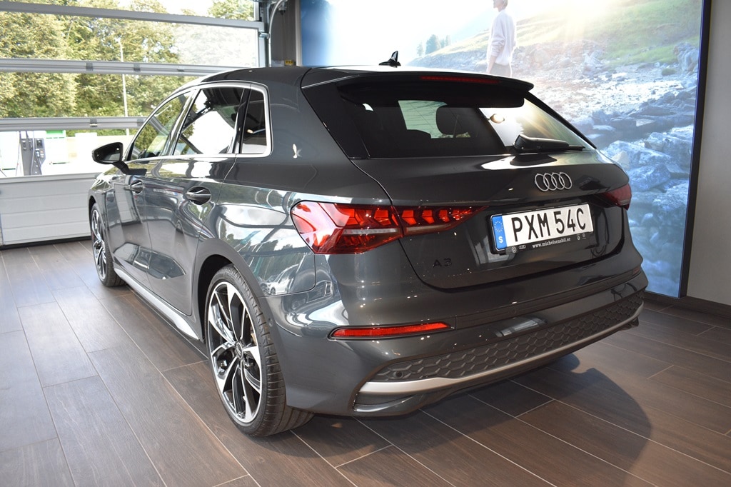 Bild som visar Audi A3 Sportback A3 Sportback 35 TFSI Proline advanced 150 hk S tronic - för mer information kontakta din Audi Partner