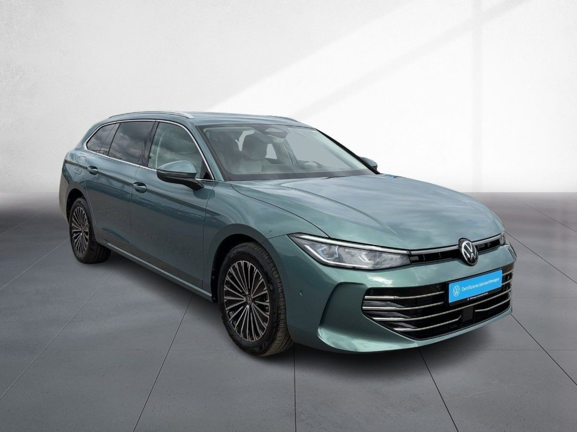 Volkswagen Passat Elegance