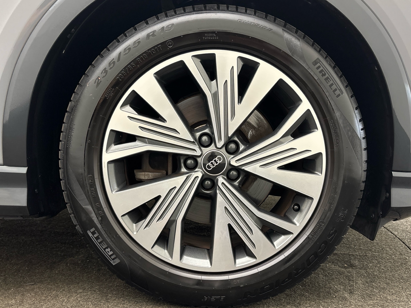Bild über Audi Q4 Sportback e-tron 35 e-tron - für weitere Informationen kontaktieren Sie den Audi Partner