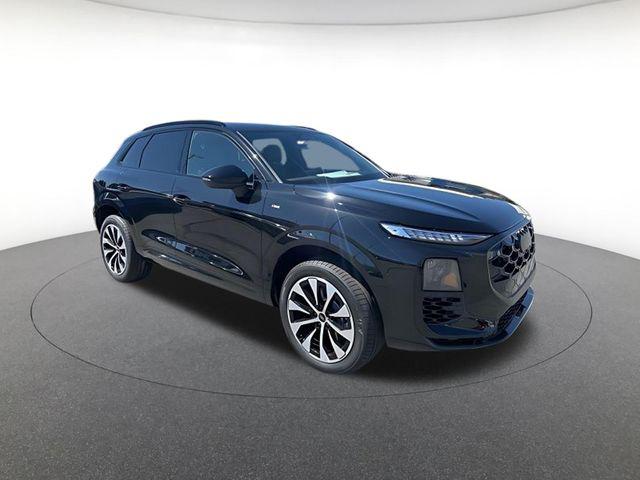 2026 Audi Q3 S line quattro's photo