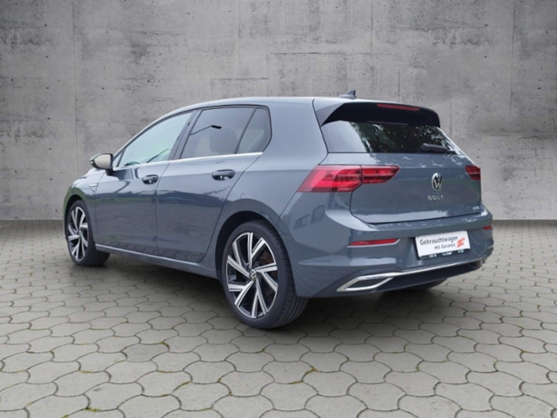 Volkswagen Golf Style