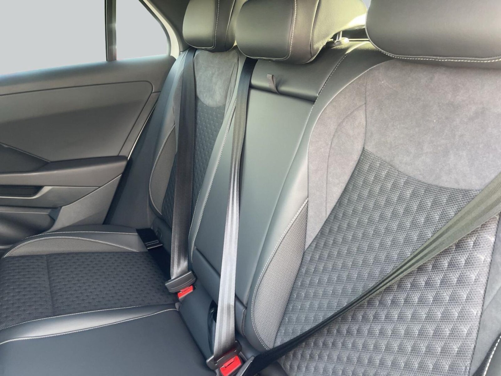 Volkswagen T-Roc – Bild 11