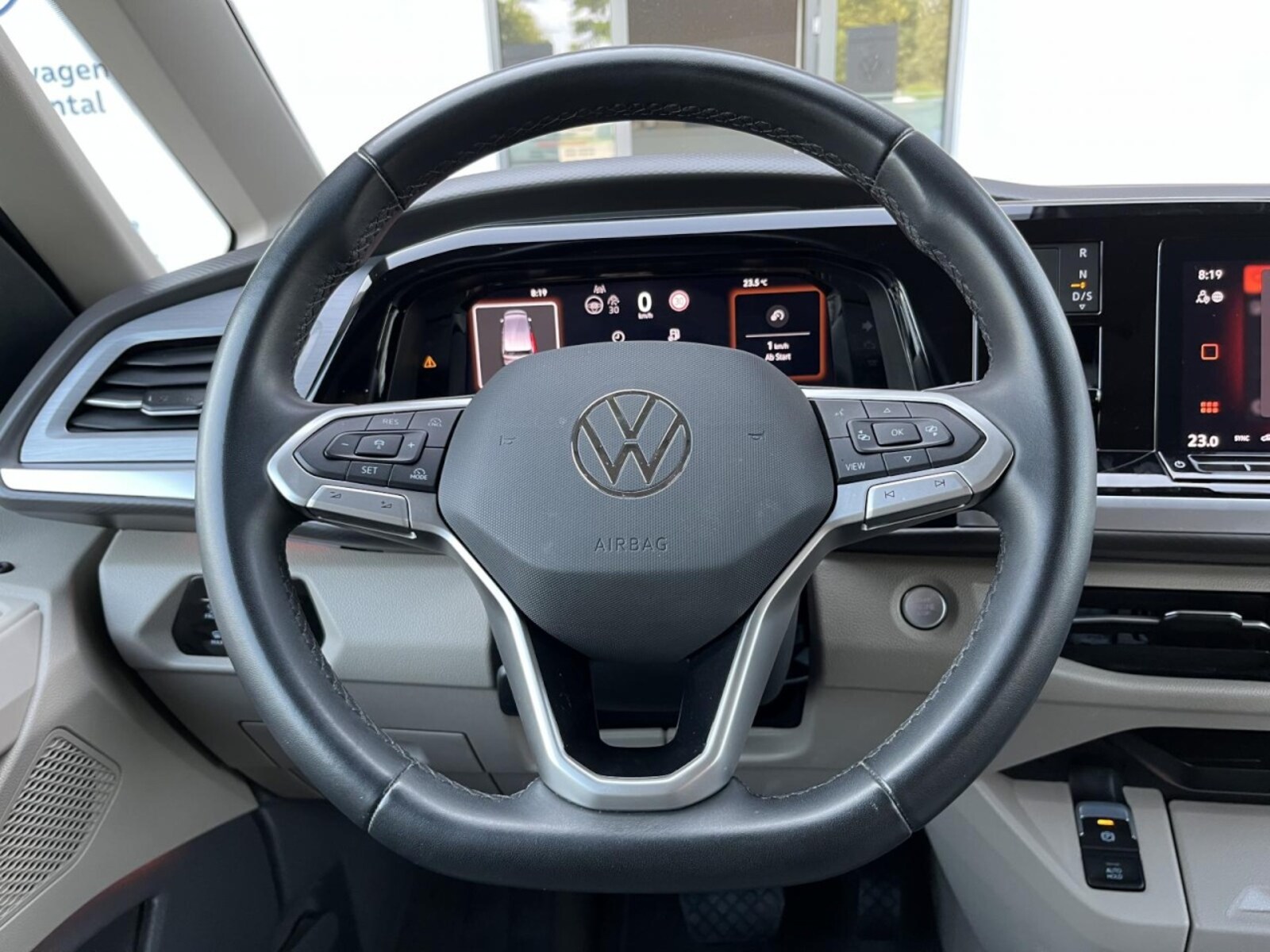 Volkswagen Multivan Langversion – Bild 15