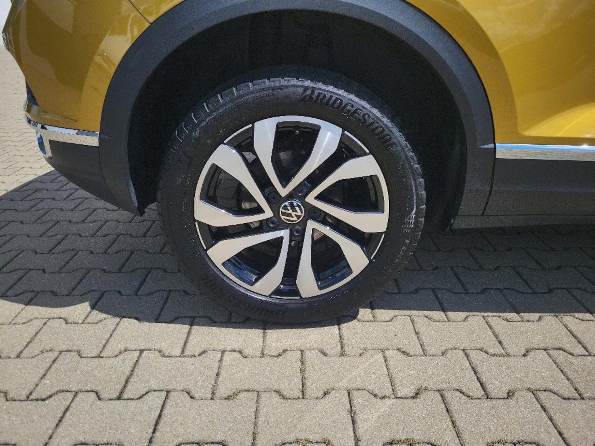 Volkswagen T-Roc Active