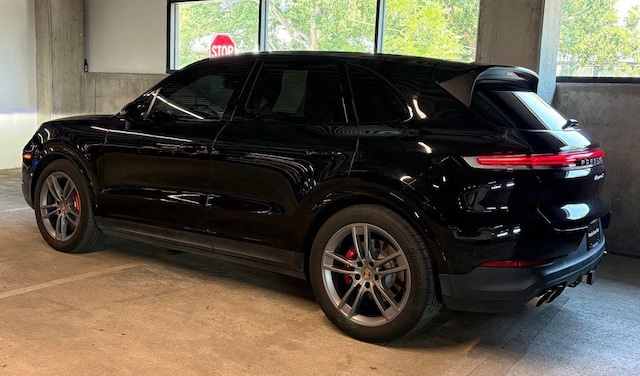 2024 Porsche Cayenne