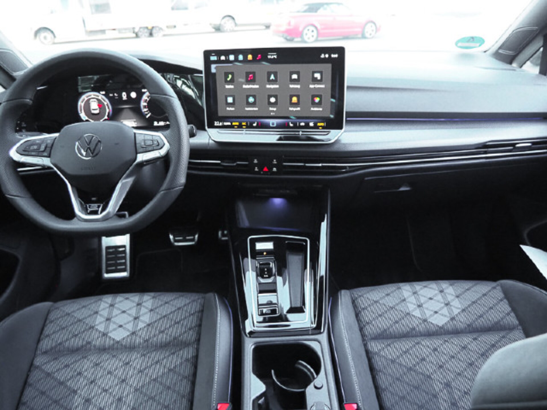 Volkswagen Golf R-Line