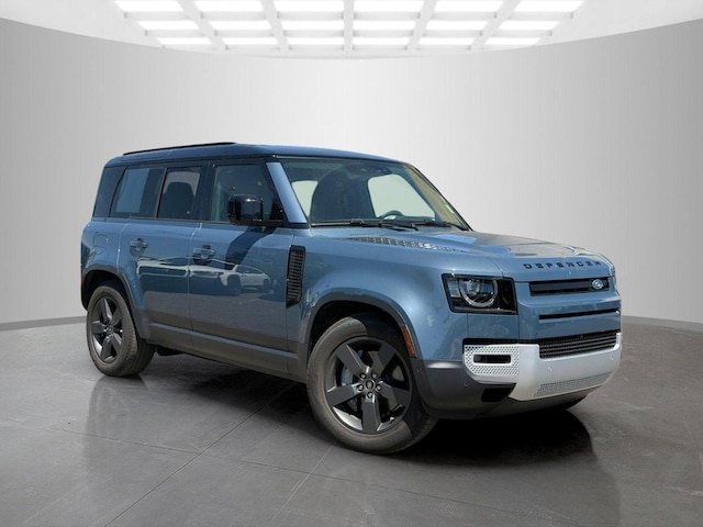 2025 Land Rover Defender