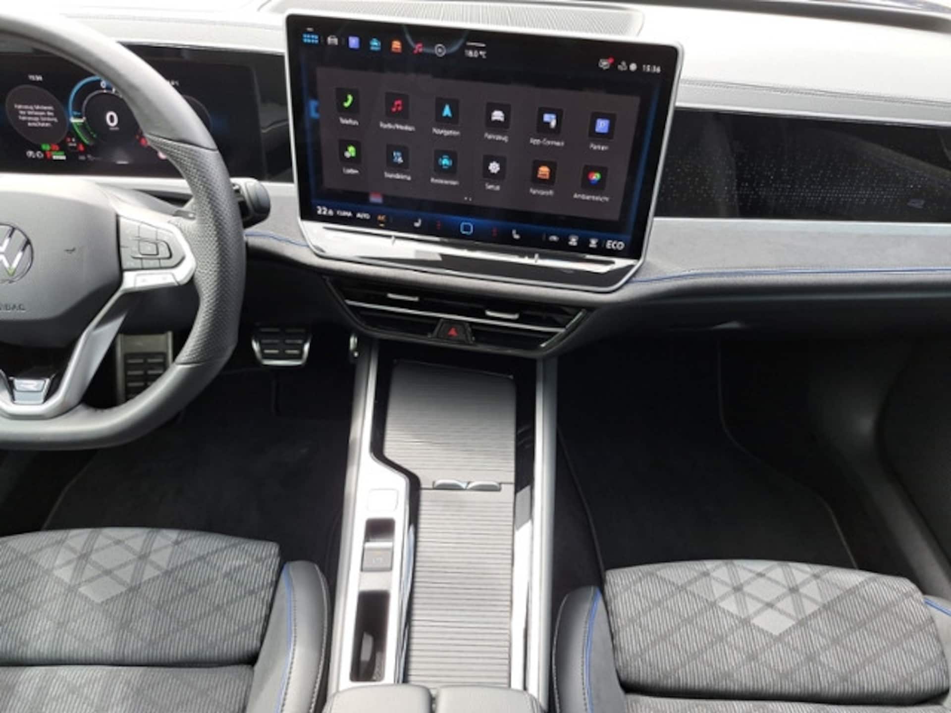Volkswagen Passat R-Line
