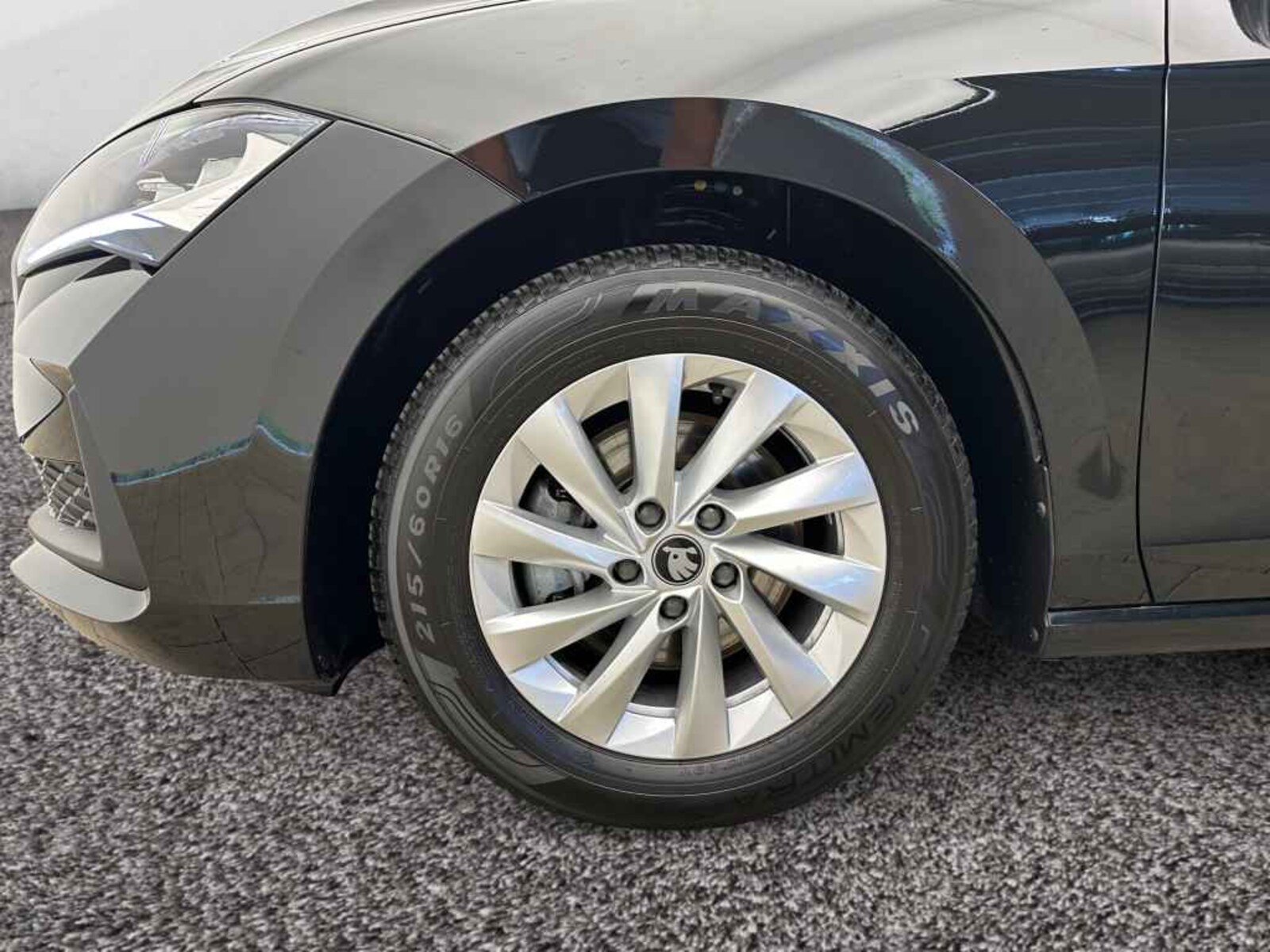 Škoda Superb Combi – Bild 4