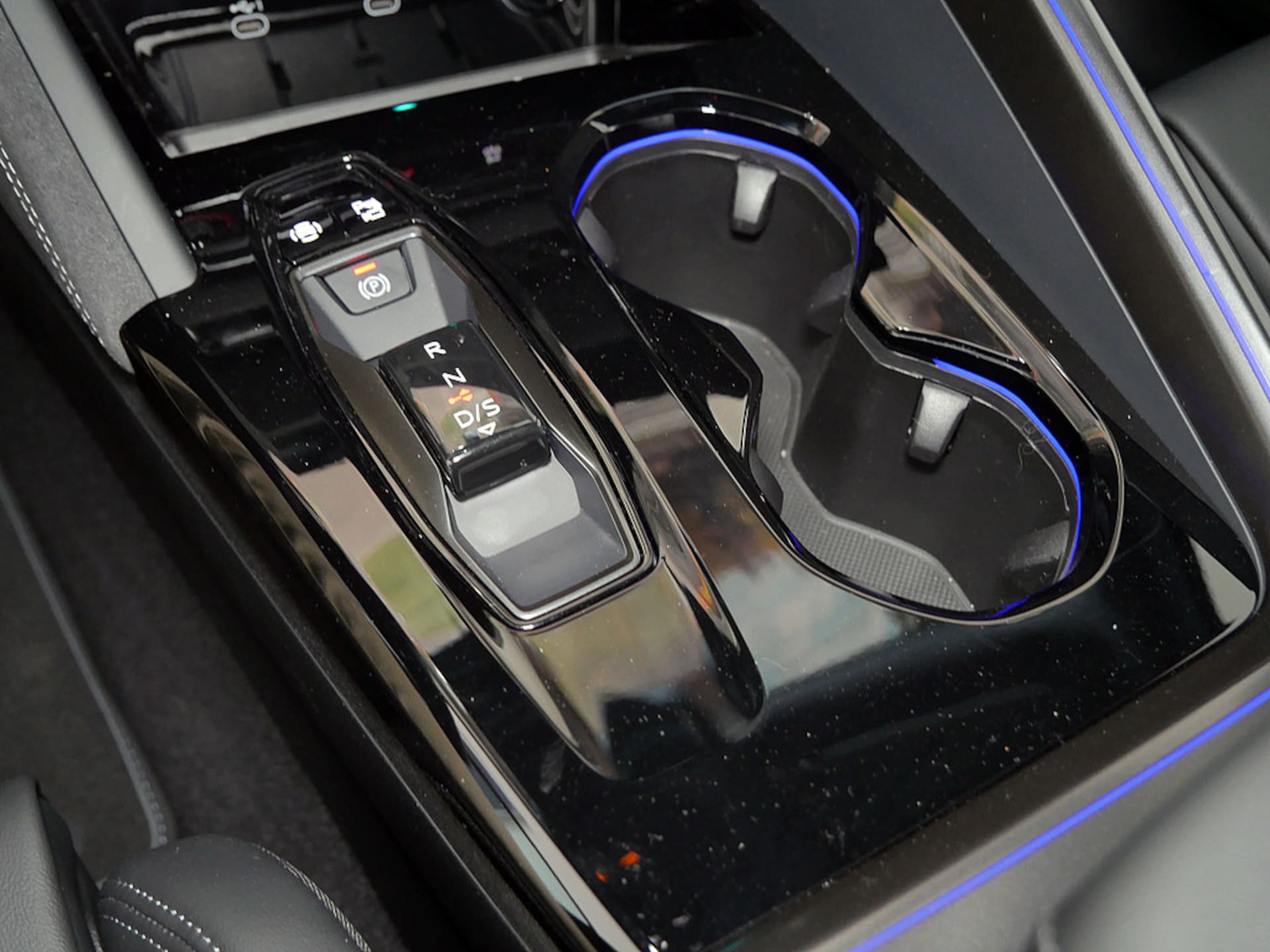 Audi Q5 SUV e-hybrid edition one
