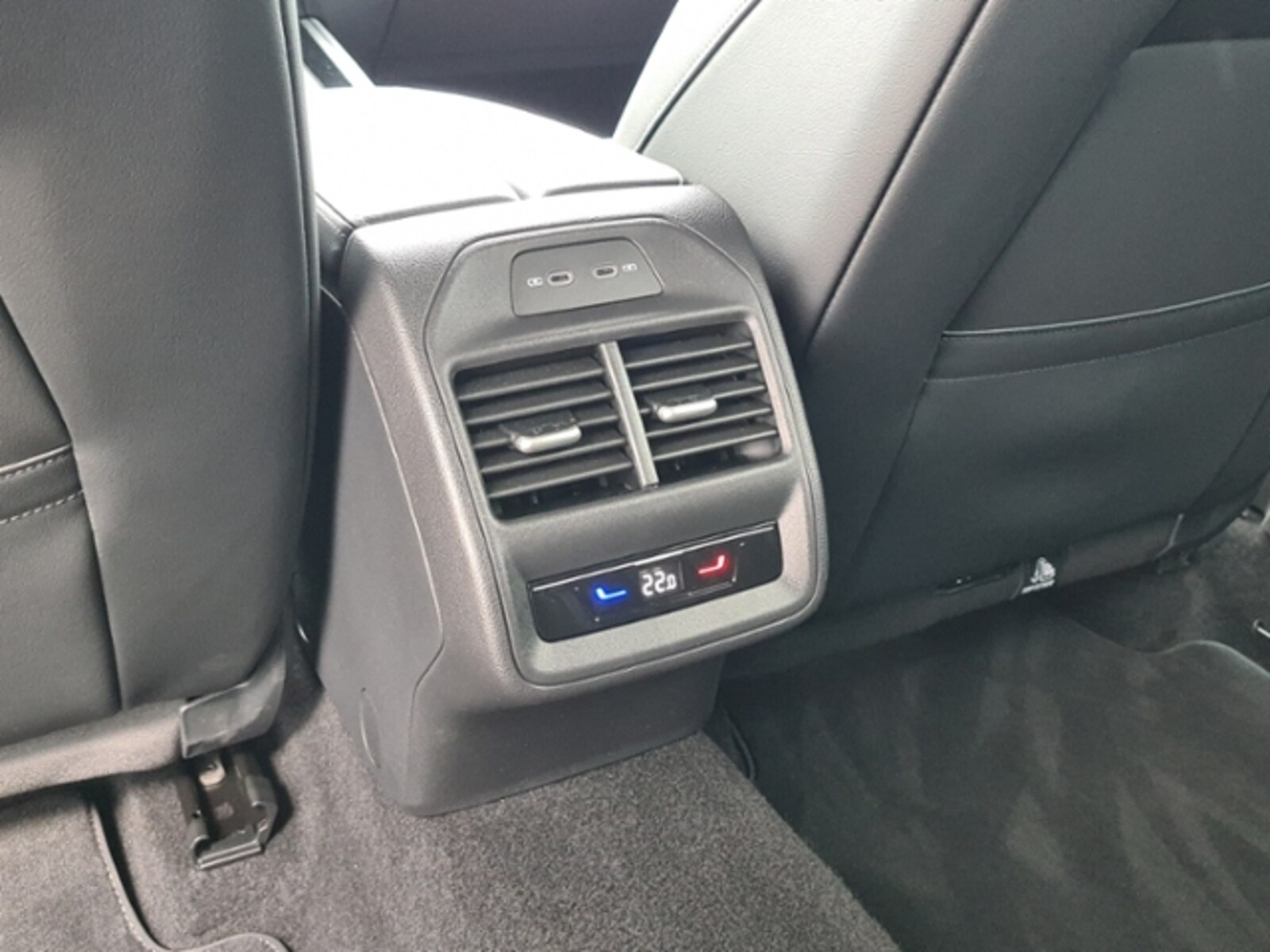 Volkswagen Passat – Bild 24