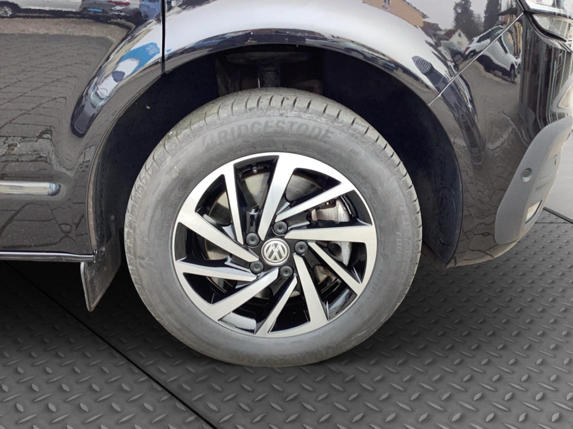 Volkswagen T6.1 Caravelle langer Radstand Comfortline