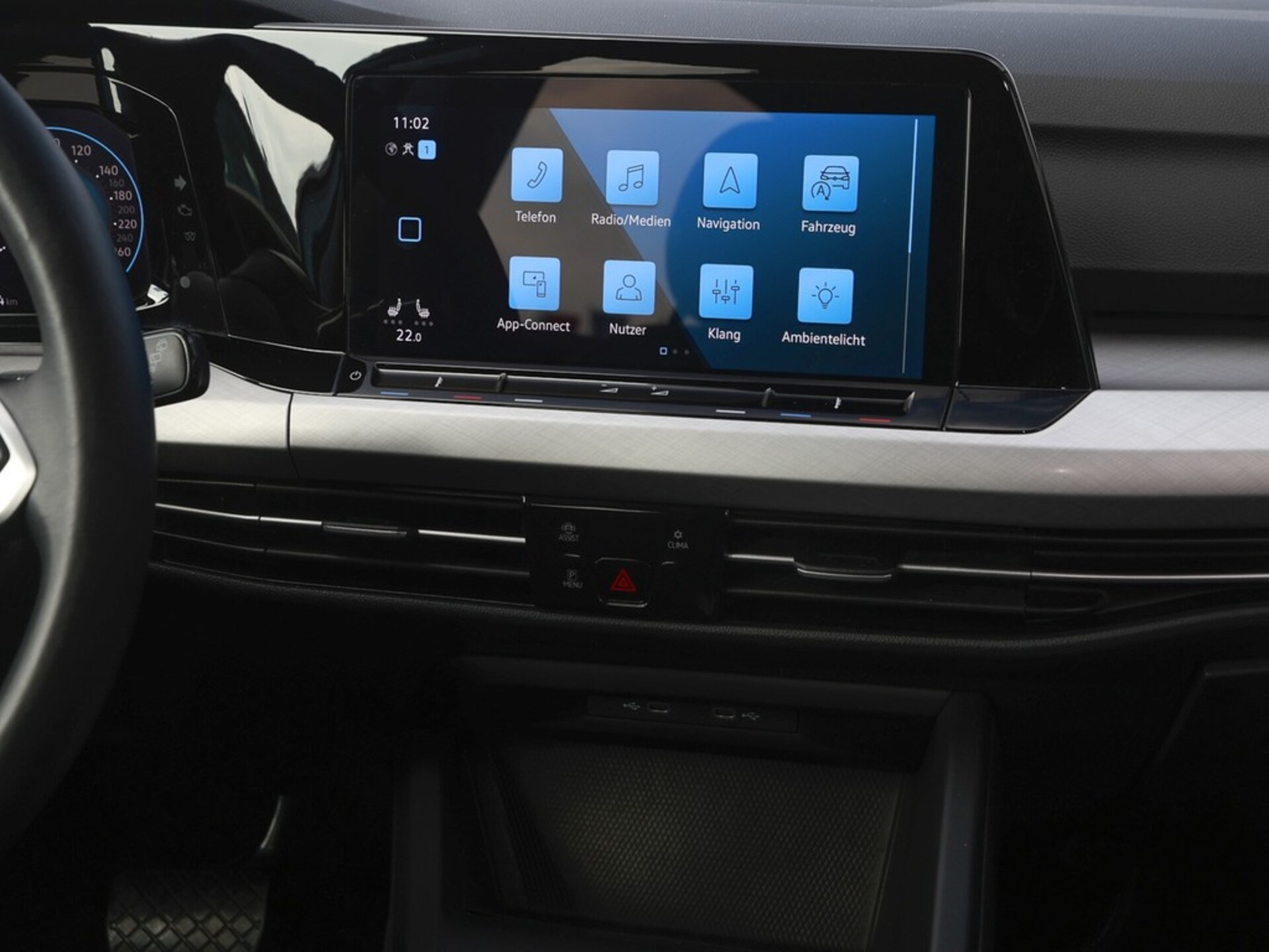 Volkswagen Golf Variant Life