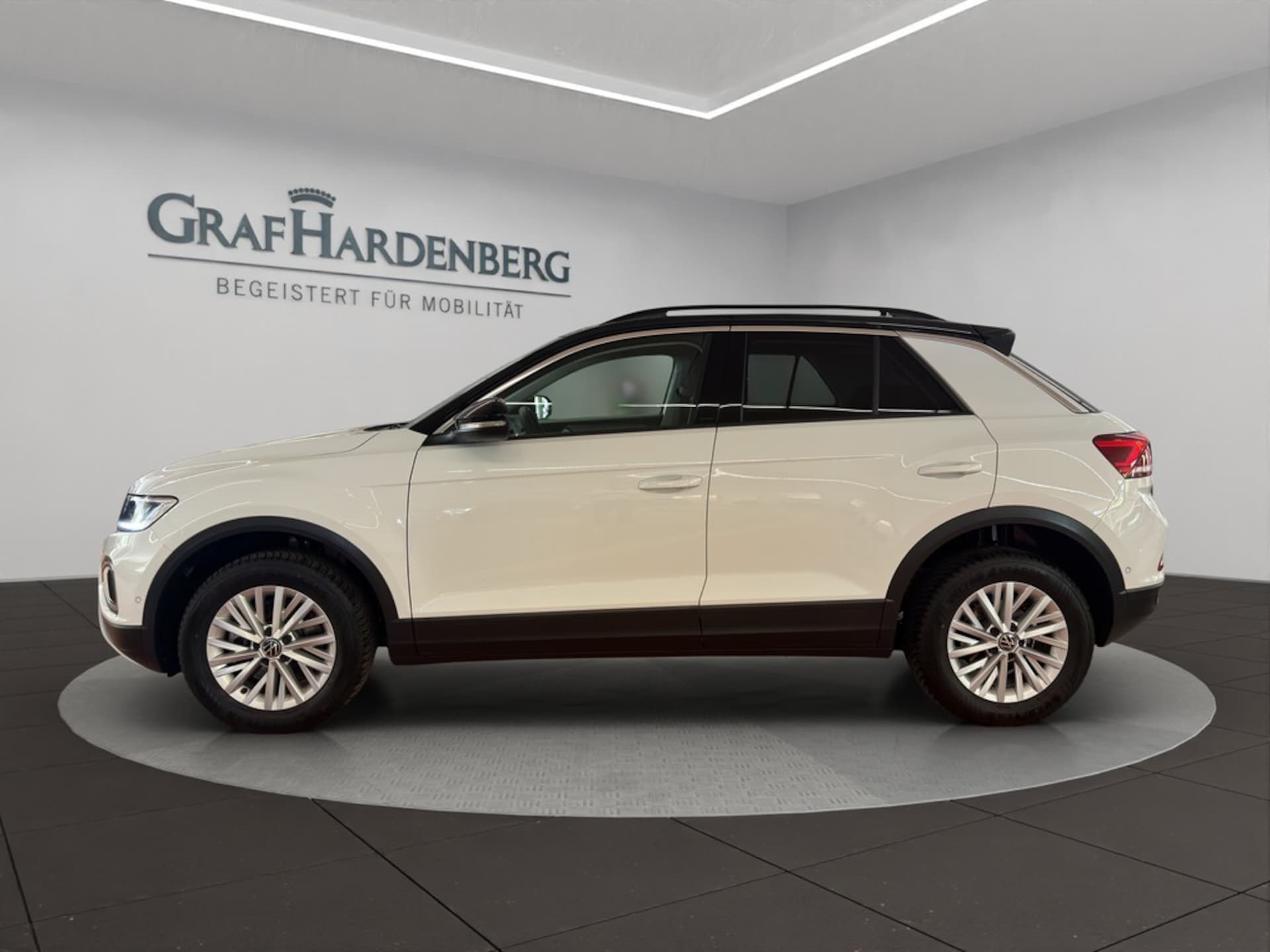 Volkswagen T-Roc Life
