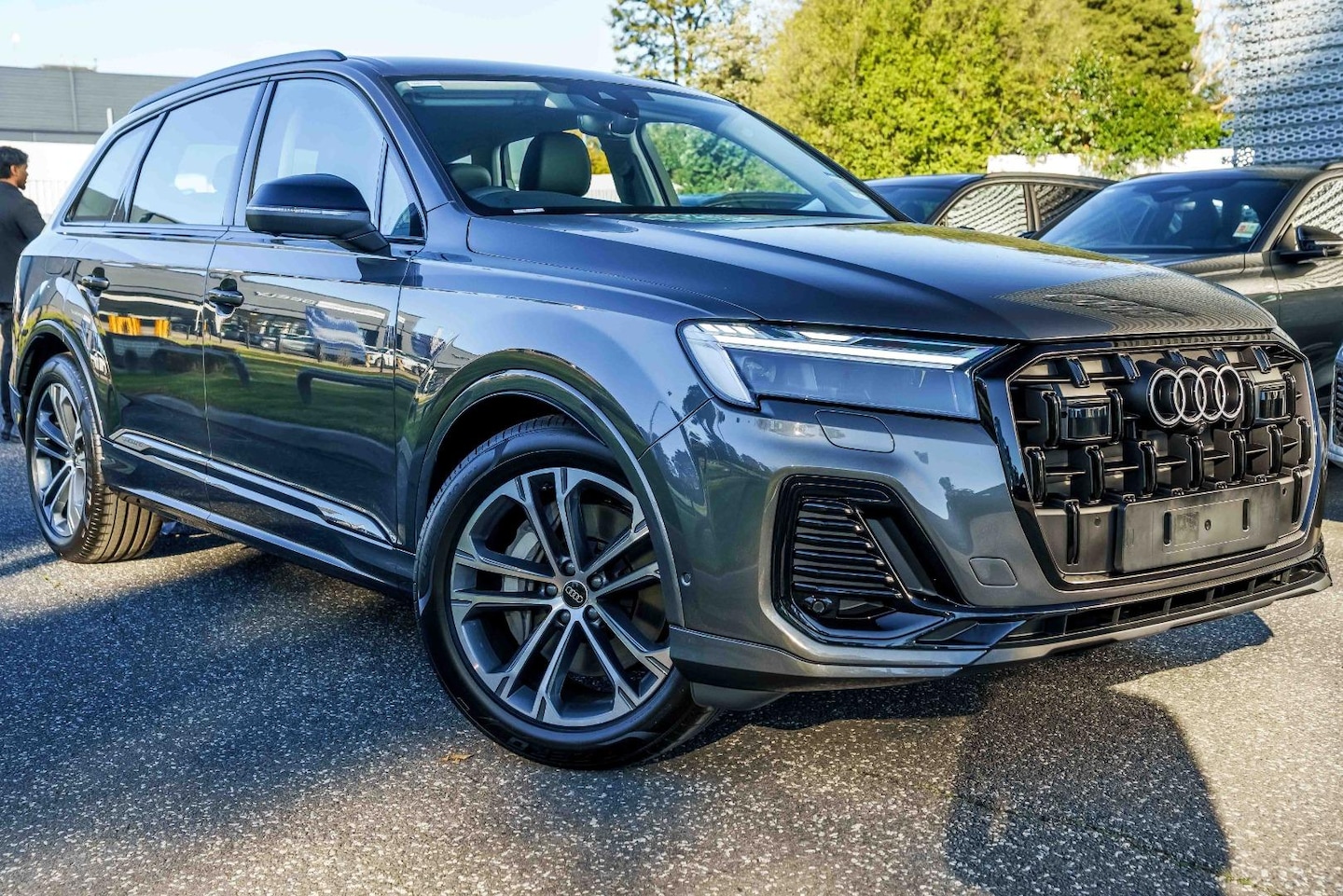 Image about Audi Q7 SUV TFSI quattro tiptronic
