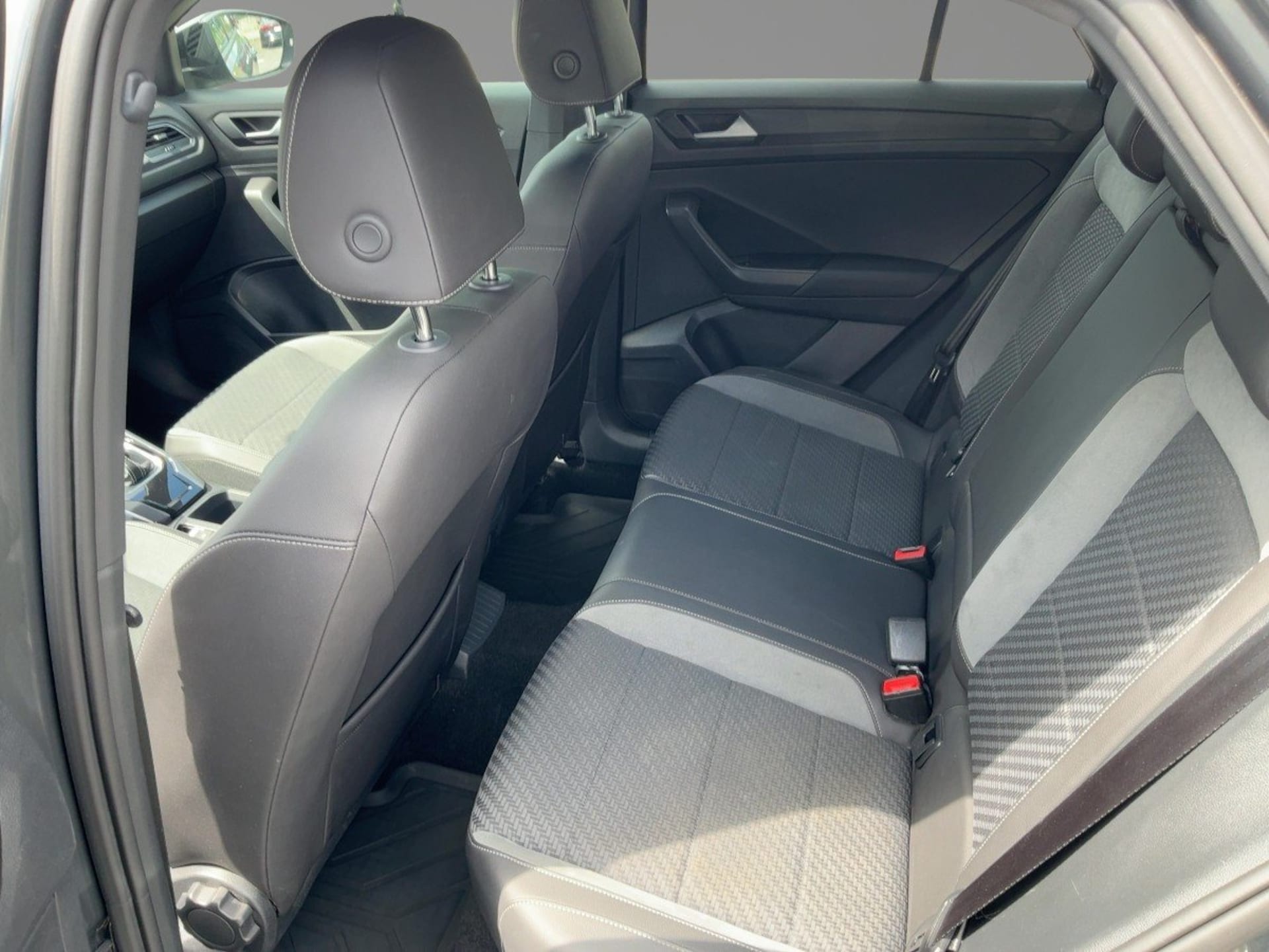 Volkswagen T-Roc Sport