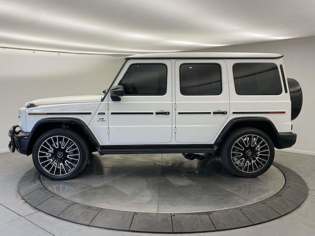 2025 Mercedes-Benz
