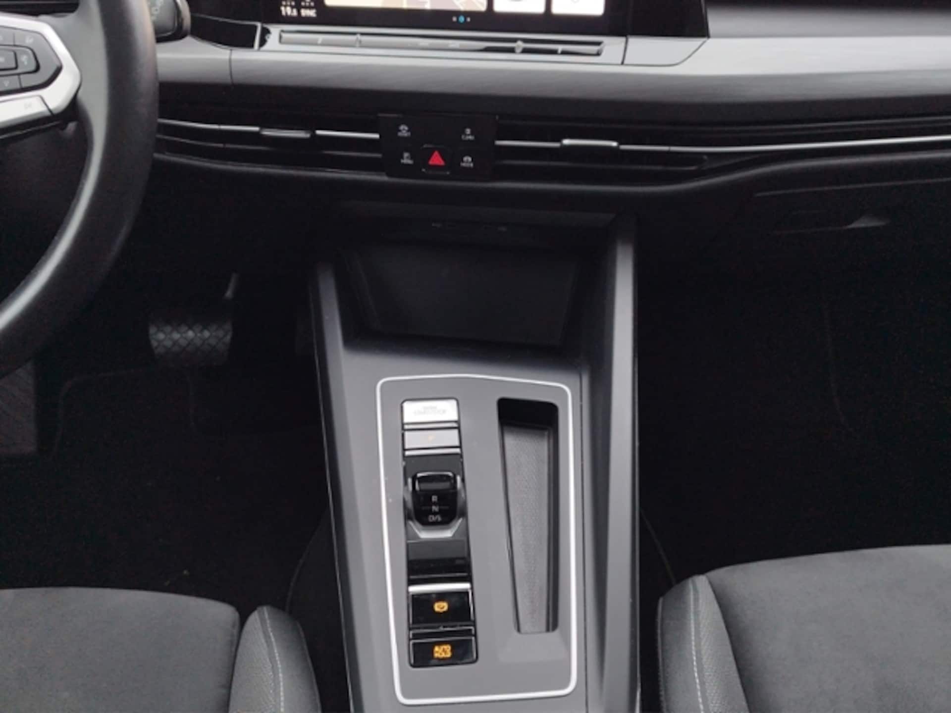 Volkswagen Golf Style