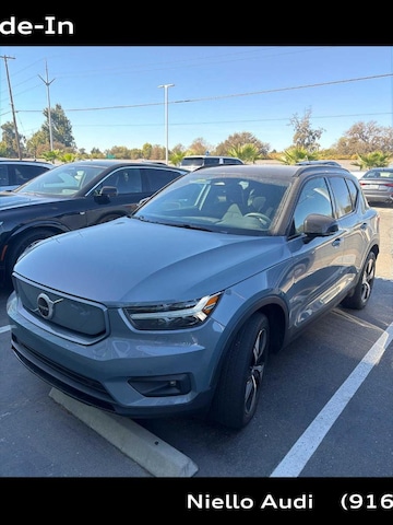2021 Volvo XC40