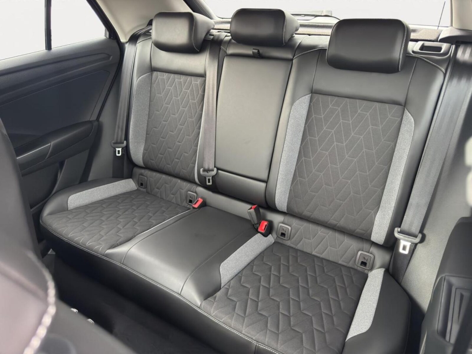 Volkswagen T-Roc – Bild 16