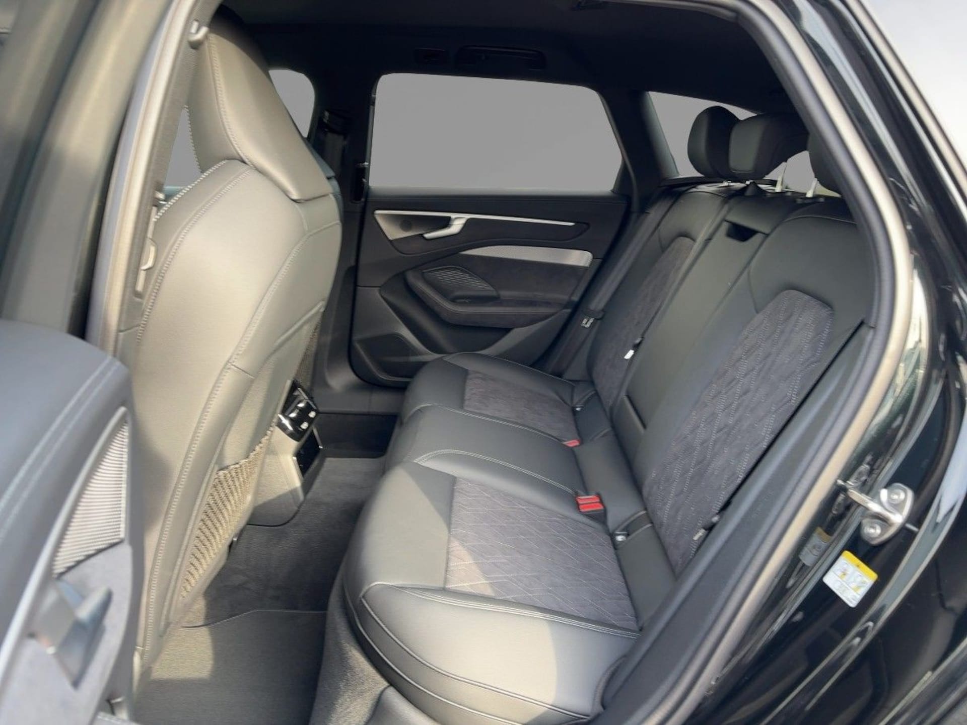 Audi A6 Avant e-hybrid