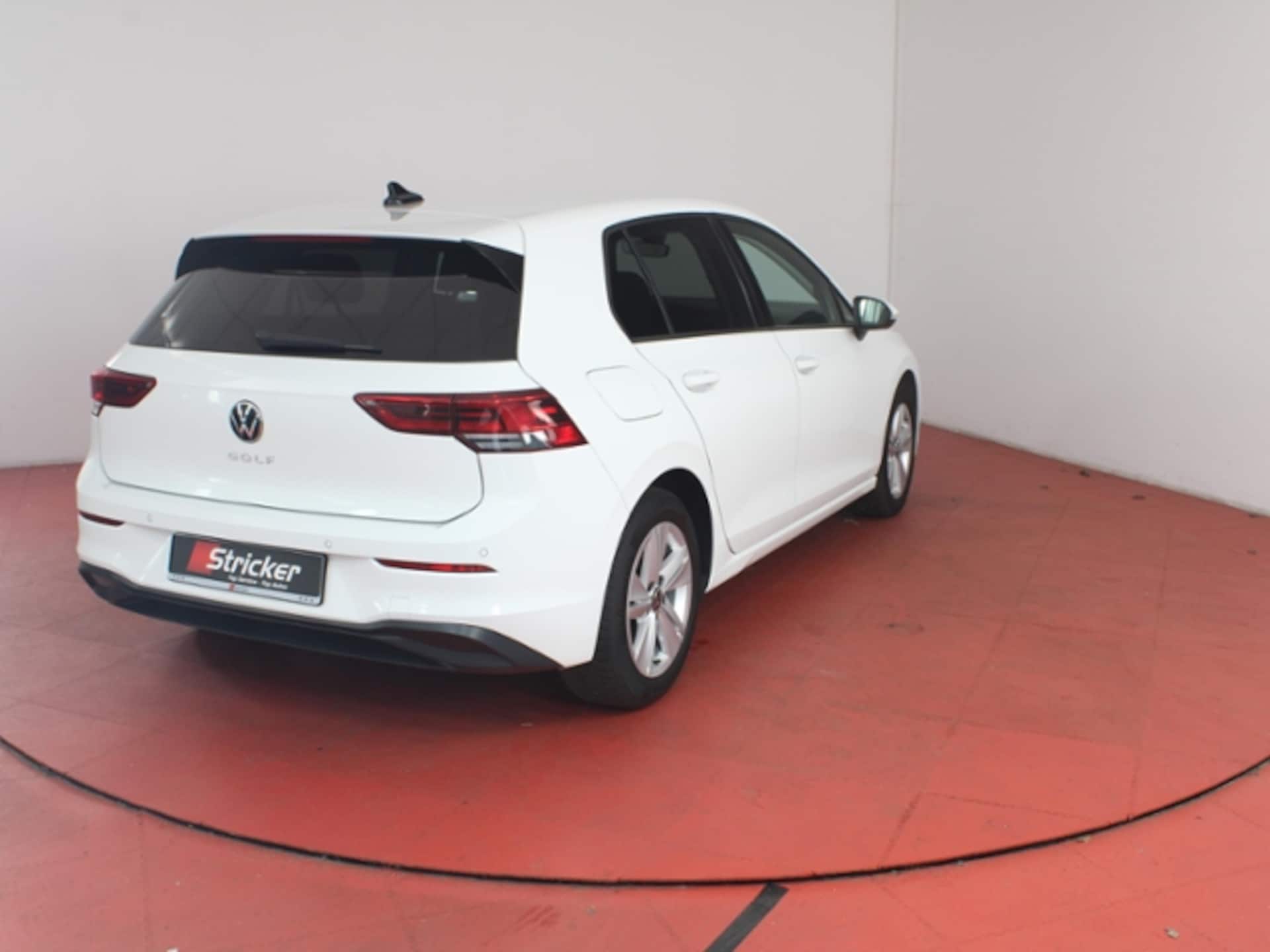 Volkswagen Golf Life