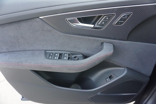 2026 Audi RS Q8 Base - Photo 17