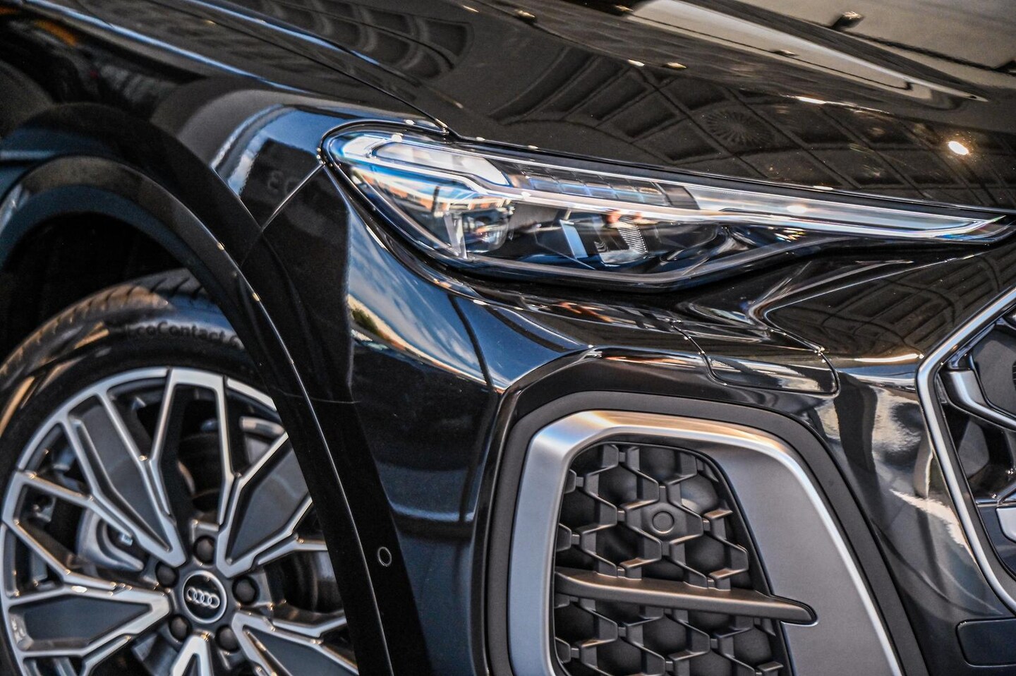 Image about Audi Q5 SUV TDI quattro 150 kW sport