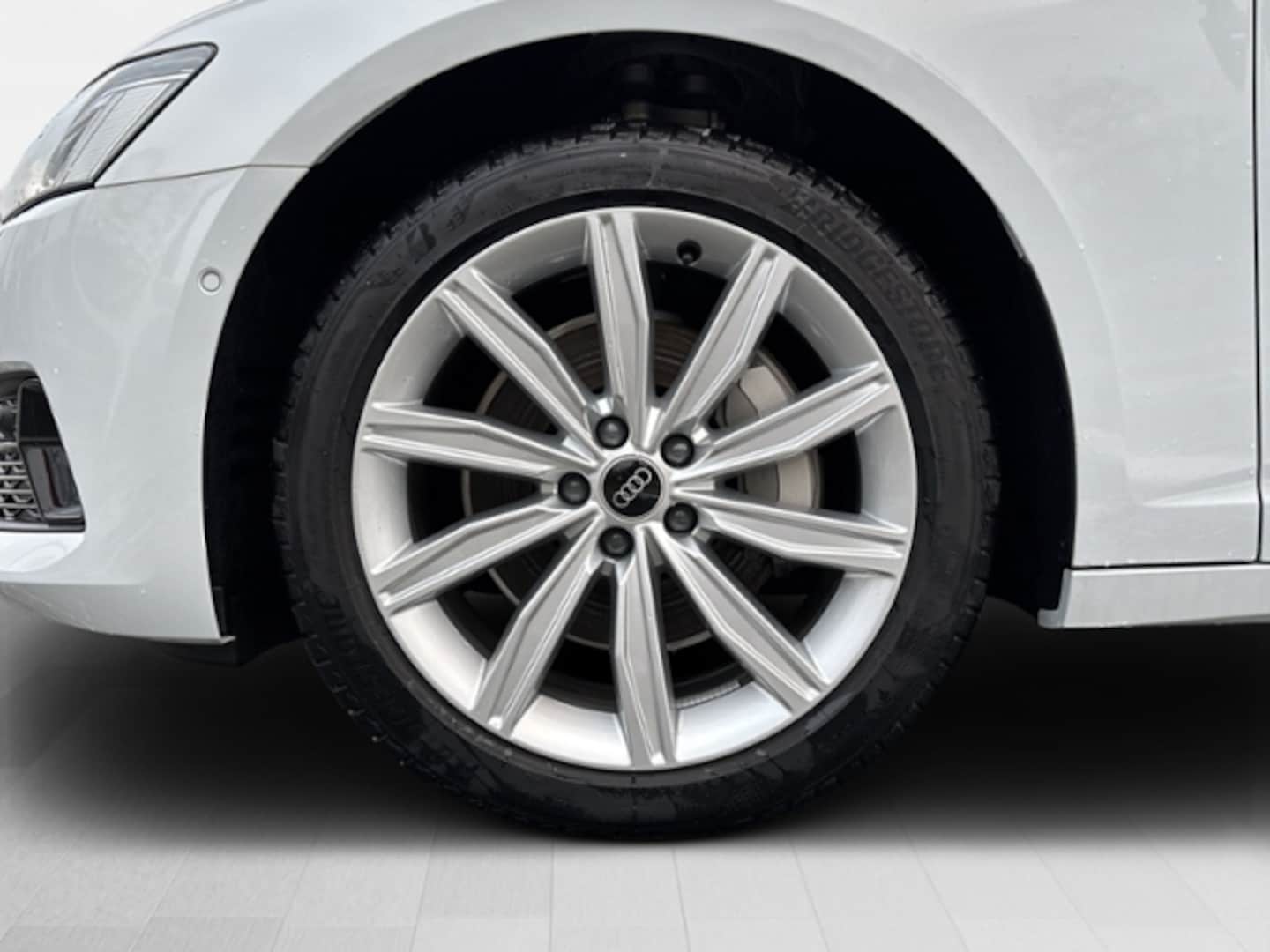 Bild über Audi A6 Avant advanced 45 TDI quattro S tronic - für weitere Informationen kontaktieren Sie den Audi Partner