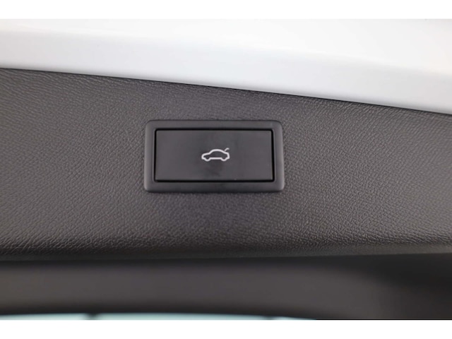 Bild des Autos 12