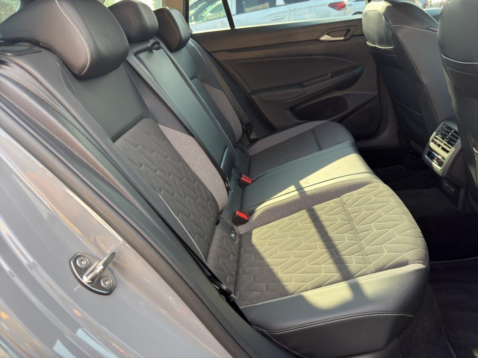 Volkswagen Golf Variant – Bild 12