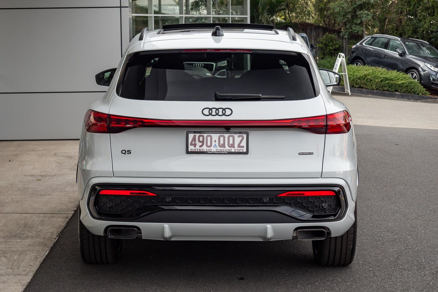 Image about Audi Q5 SUV e-hybrid quattro S tronic