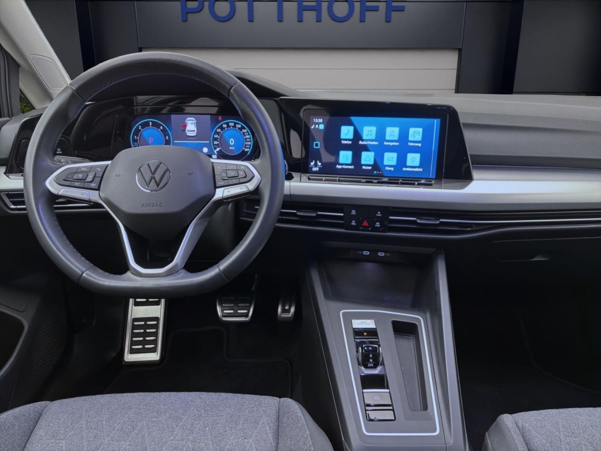 Volkswagen Golf MOVE