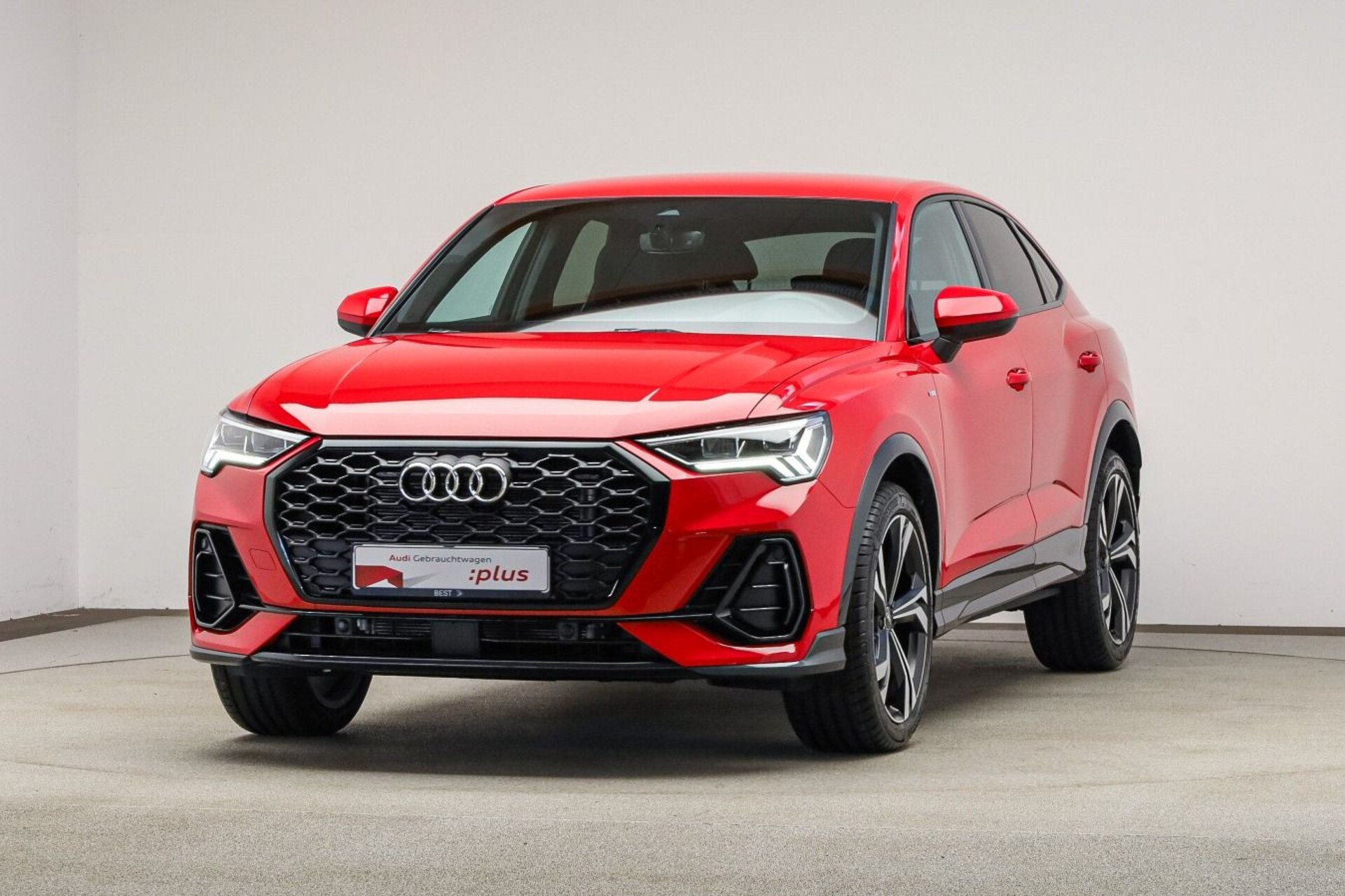 Audi Q3 Sportback S line