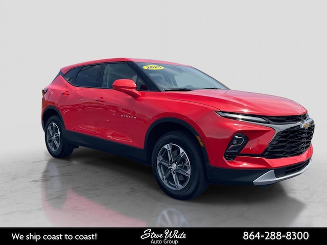 Photo of 2025 Chevrolet Blazer