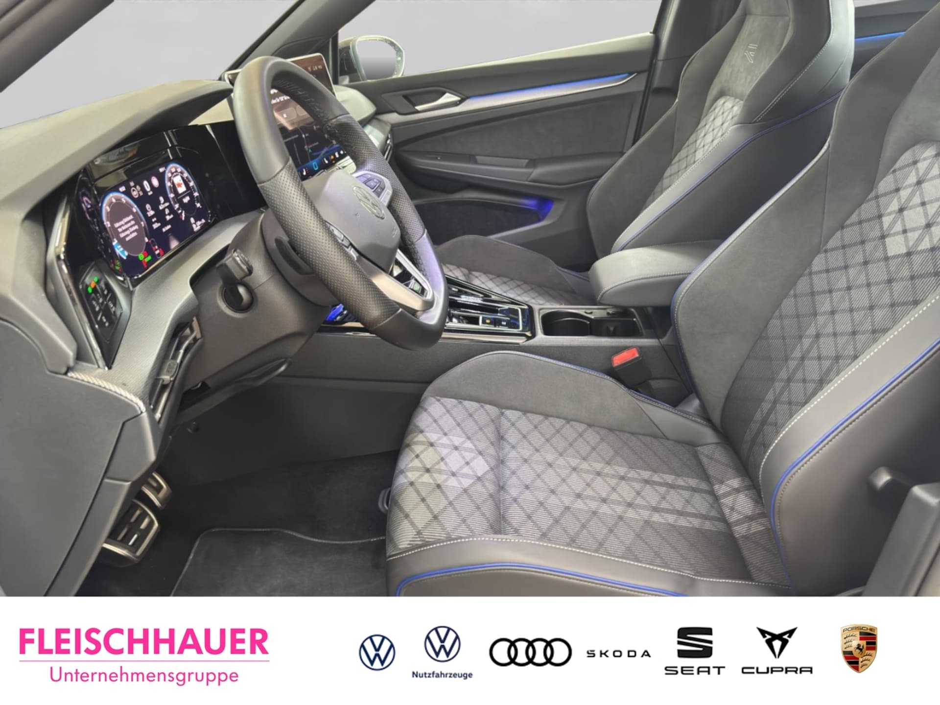 Volkswagen Golf R-Line