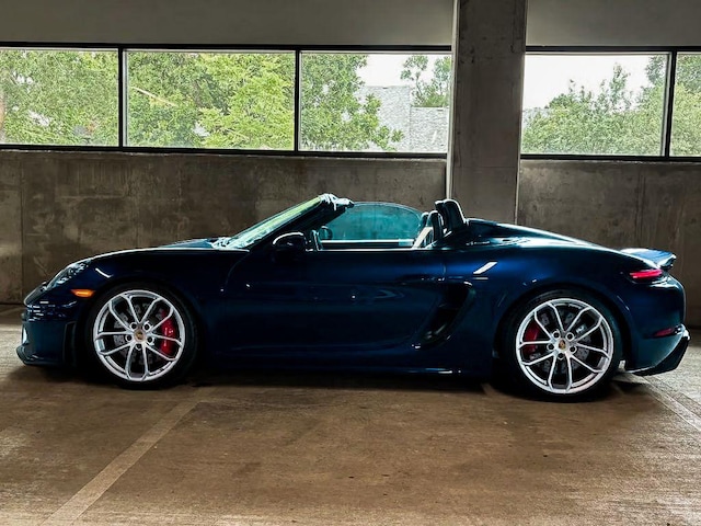 2022 Porsche 718 Spyder