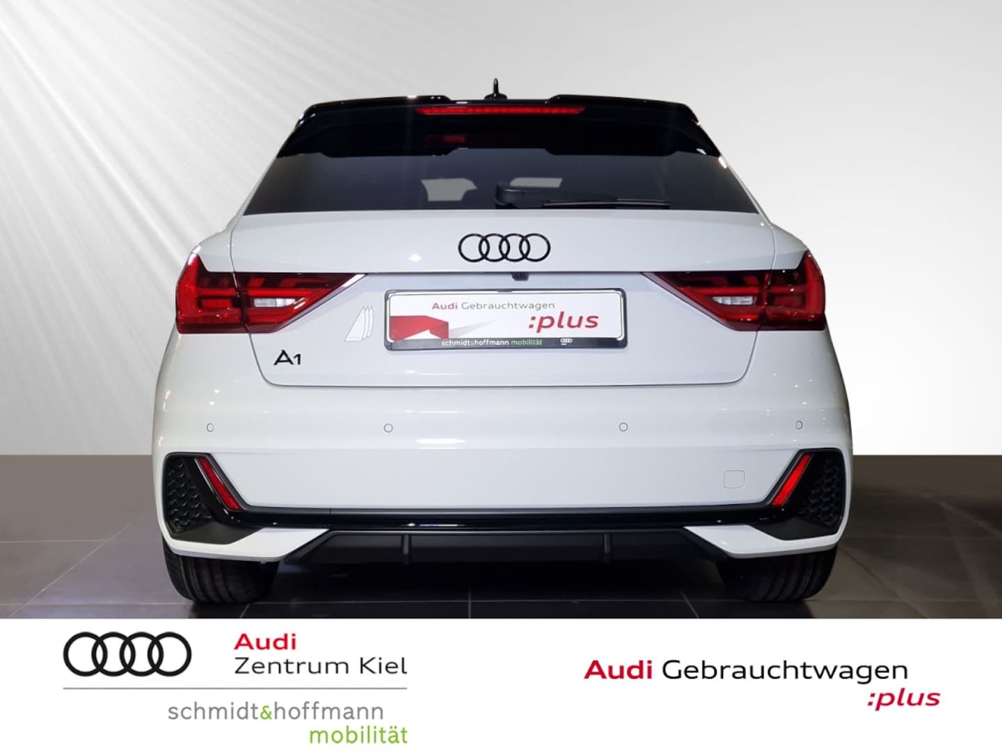 Bild über Audi A1 Sportback S line 30 TFSI S tronic - für weitere Informationen kontaktieren Sie den Audi Partner