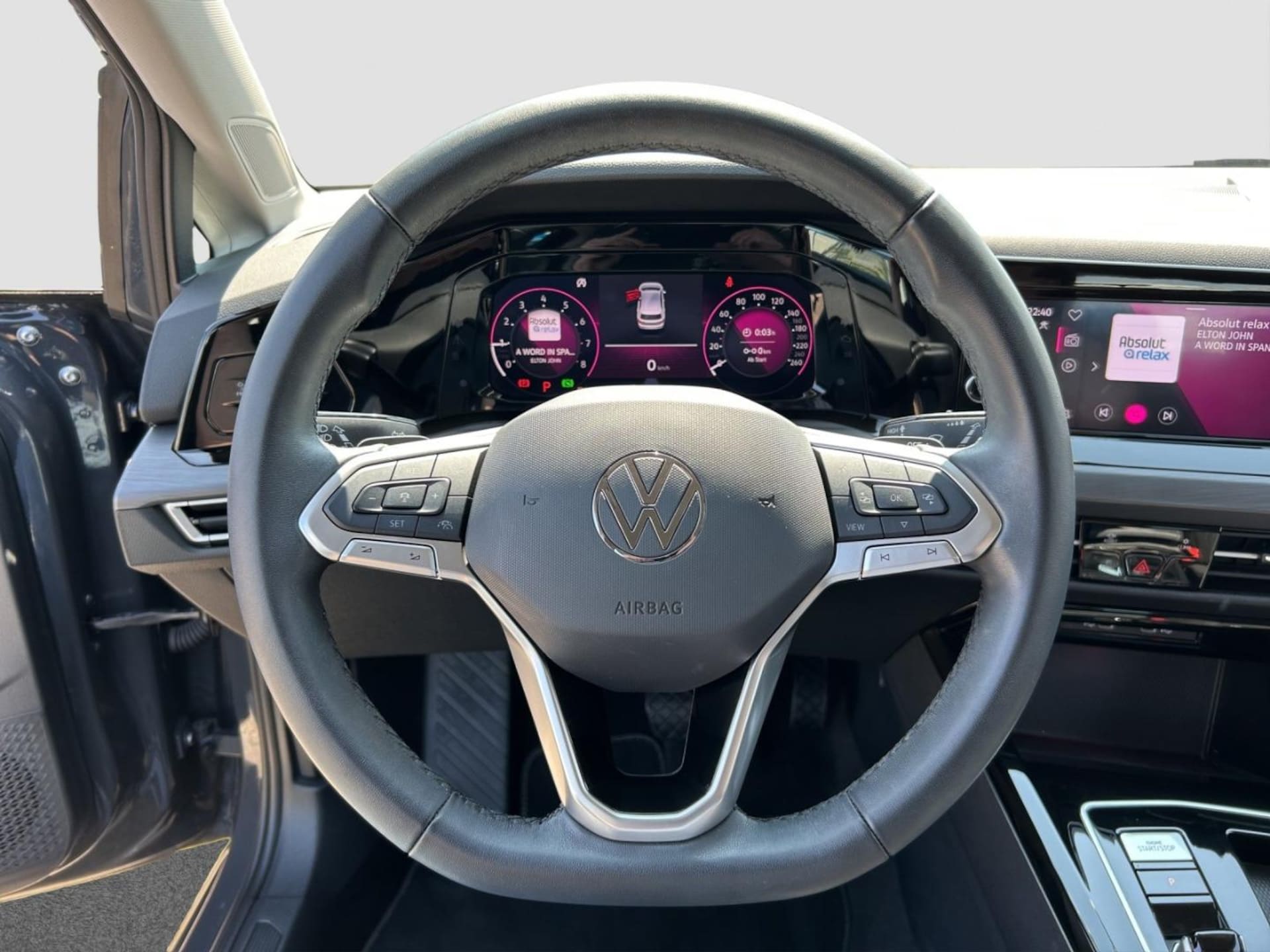 Volkswagen Golf Style
