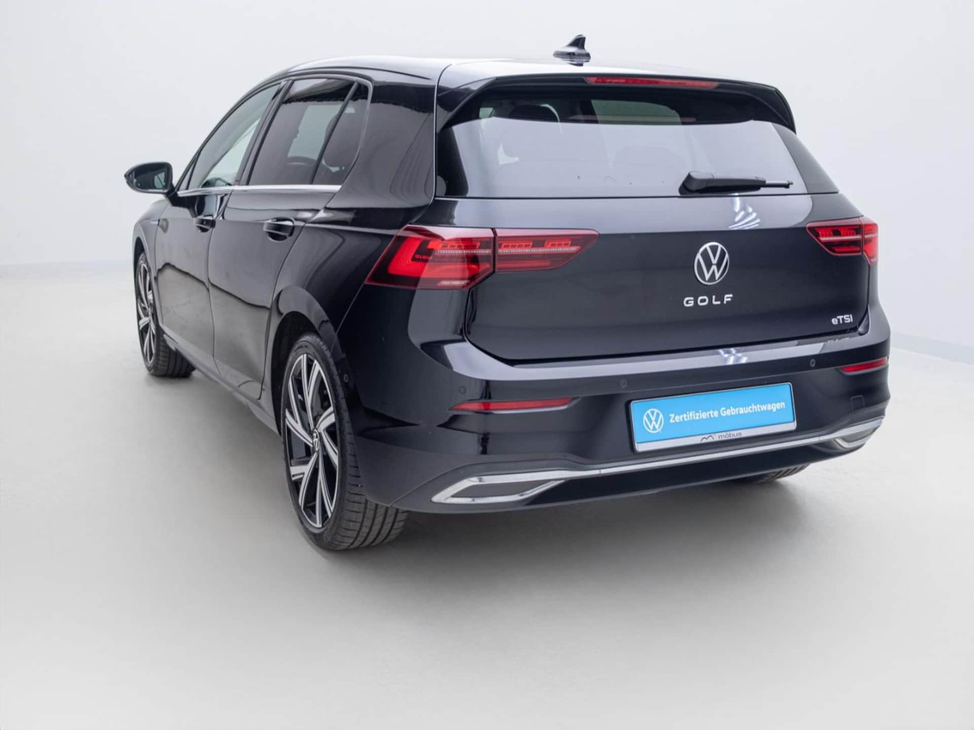 Volkswagen Golf Style