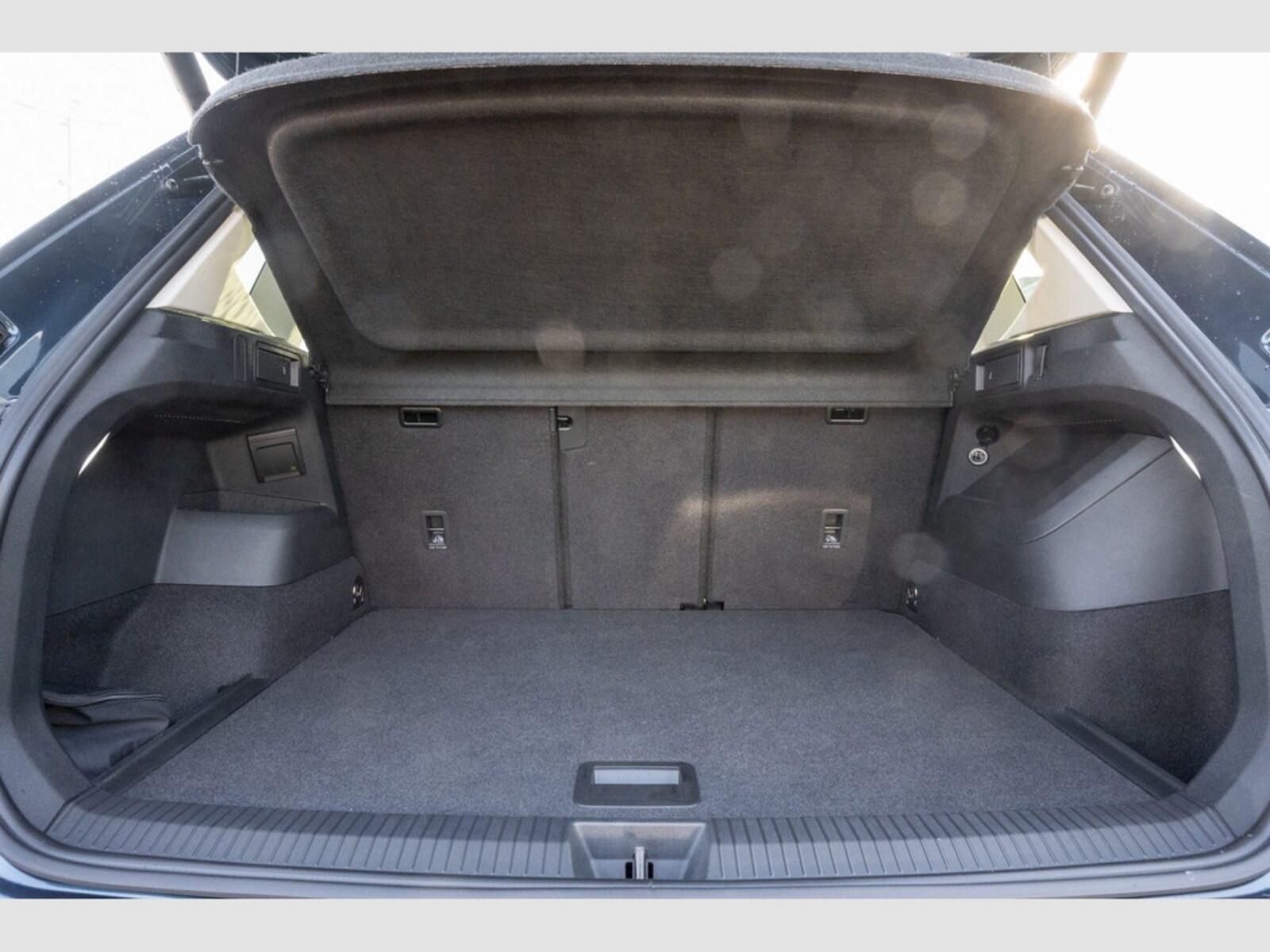 Volkswagen Tiguan – Bild 6