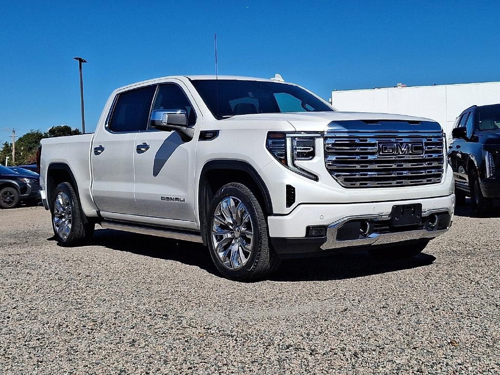 2024 GMC Sierra