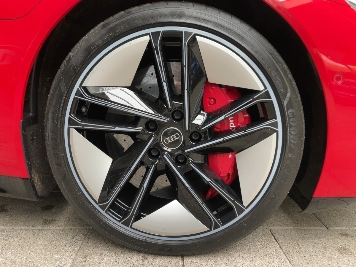 Image about Audi RS e-tron GT e-tron quattro