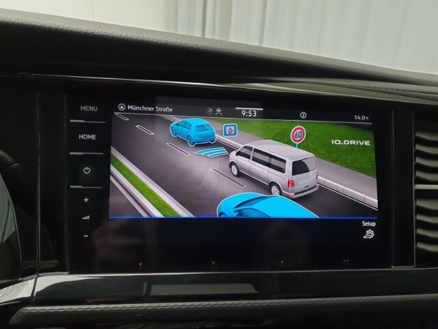 Volkswagen T6.1 Caravelle larger